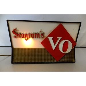 Seagram's VO Canadian Whiskey Lighted Advertising Sign Plastic